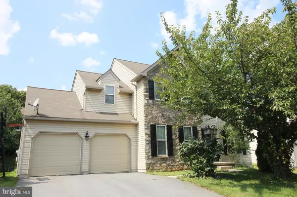 521 SPRINGTON WAY, Lancaster, PA 17601