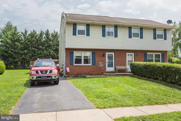 Mount Joy, PA 17552,418 S PLUM ST