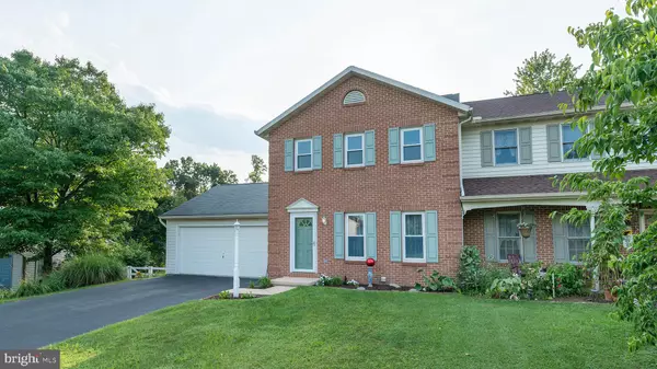 Lititz, PA 17543,10 ROLLING HILL DR