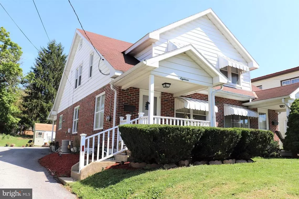 Ephrata, PA 17522,18 E ORANGE ST