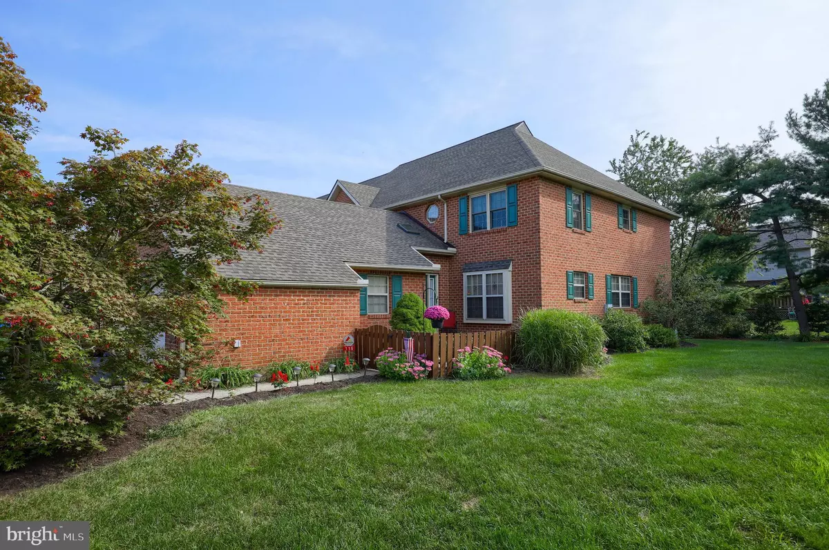 Lancaster, PA 17603,119 PINE BRIDGE LN