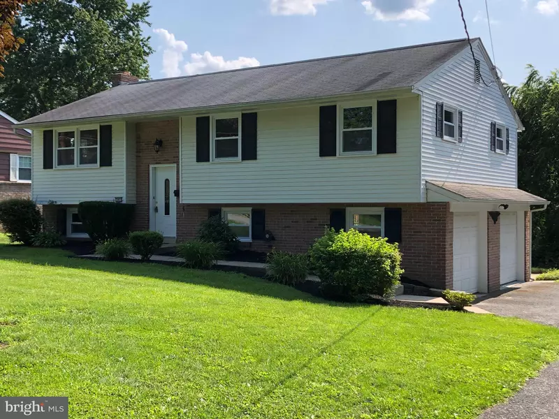 241 JULIA AVE, Strasburg, PA 17579