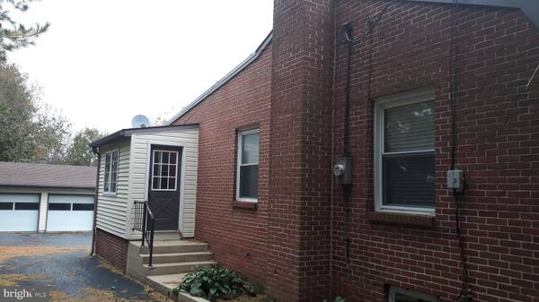 East Earl, PA 17519,4948 DIVISION HWY