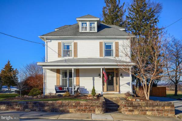 410 E MAIN ST, Terre Hill, PA 17581