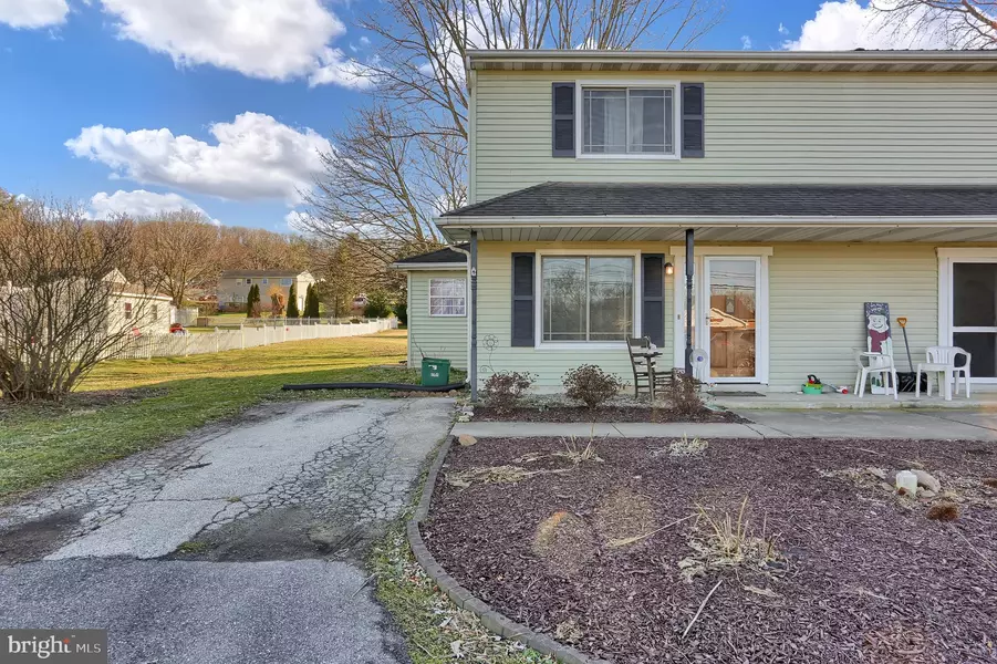 4094 MARIETTA AVE, Mount Joy, PA 17552