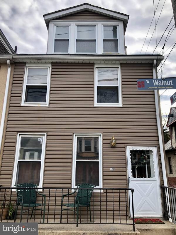 328 W WALNUT ST, Lancaster, PA 17603