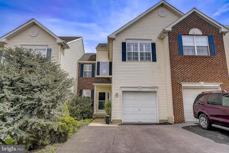 5154 SPRING RIDGE DR E, Macungie, PA 18062