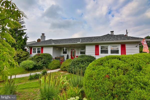 1929 CLOVERDALE RD, Bethlehem, PA 18018