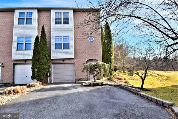 Alburtis, PA 18011,274 RIDGEVIEW DR