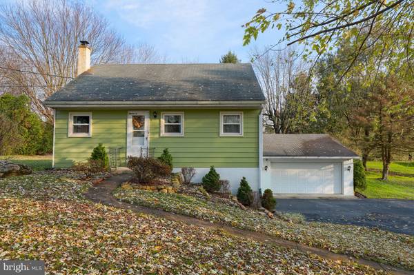 314 S LANCASTER AVE, Schaefferstown, PA 17088