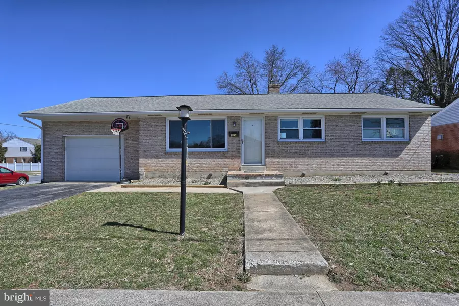 300 S DUKE ST, Palmyra, PA 17078