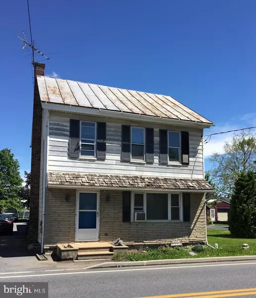 1112 HEIDELBERG AVE, Schaefferstown, PA 17088