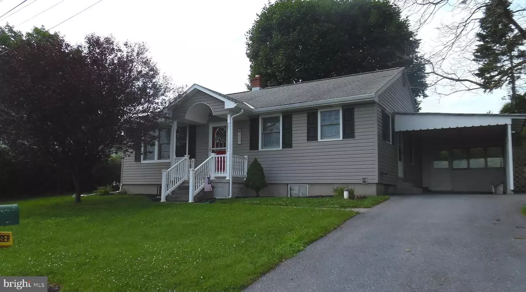 3321 HILLSIDE DR, Lebanon, PA 17046