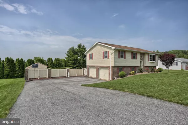 Lebanon, PA 17046,914 SYCAMORE LN