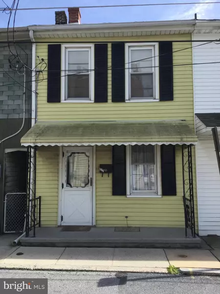 422 CROWELL ST, Lebanon, PA 17046