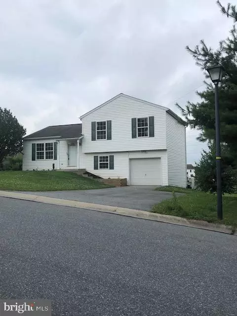 Lebanon, PA 17046,9 ASPEN WAY