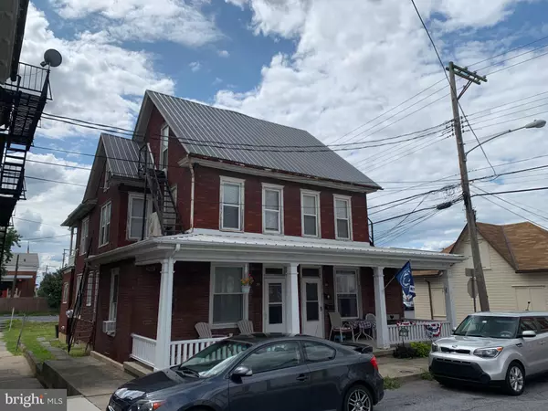 Palmyra, PA 17078,21 S CHESTNUT ST