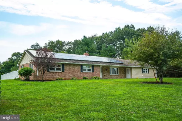 1 SPORTSMAN RD, Annville, PA 17003