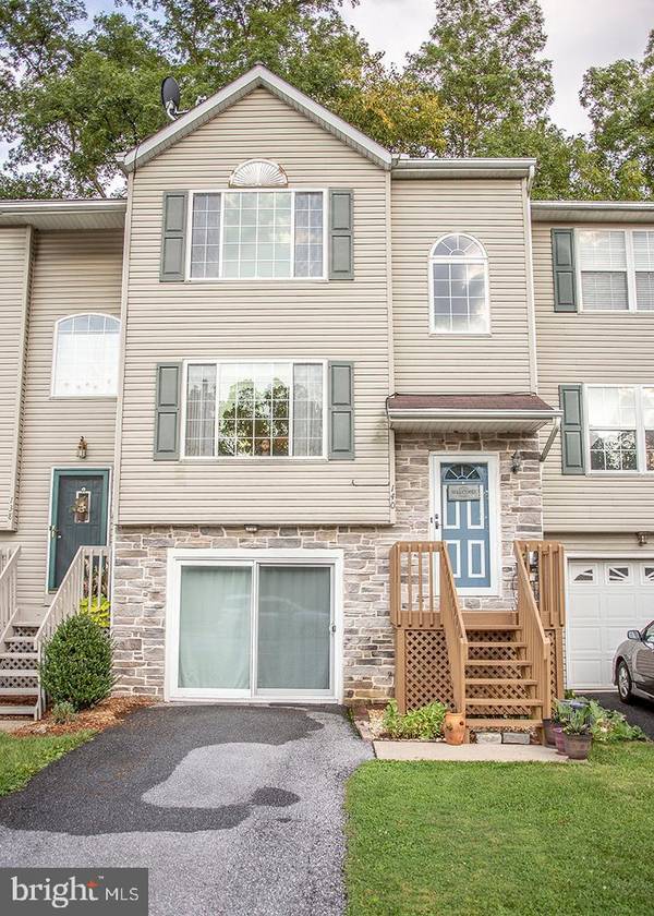 140 RIDERS WAY, Lebanon, PA 17042