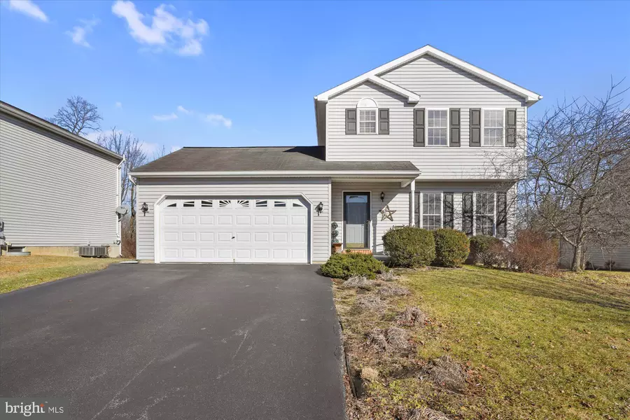 17 LAMBS LN, Jonestown, PA 17038