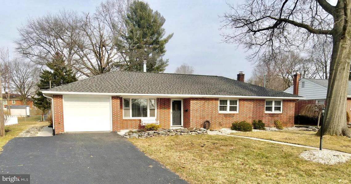 1026 S GREEN ST, Palmyra, PA 17078