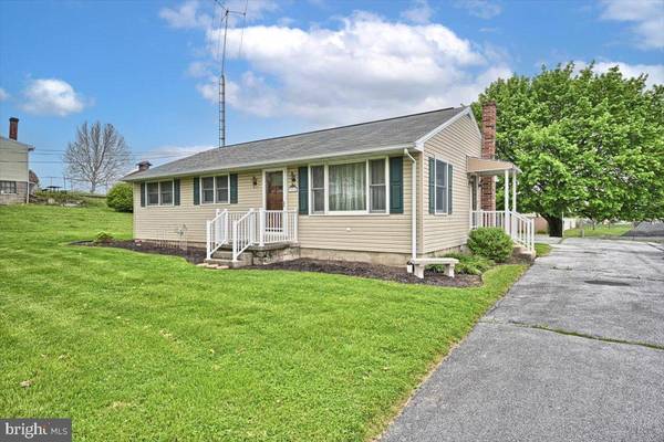 Fredericksburg, PA 17026,3036 S PINE GROVE ST
