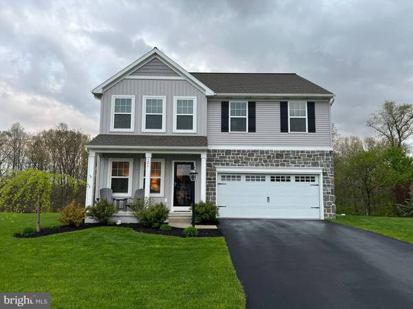 121 OAKEN WAY, Myerstown, PA 17067