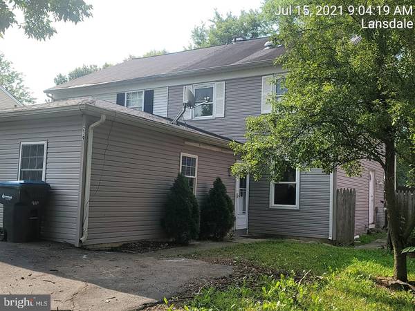 239 CRICKLEWOOD CIR, Lansdale, PA 19446