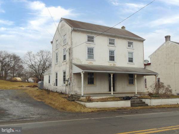 11 BIG RD, Zieglerville, PA 19492