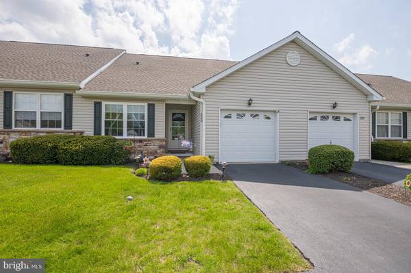 220 FRANKLIN CT, Royersford, PA 19468