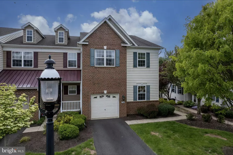 1146 ROSEMONT TER, Pennsburg, PA 18073