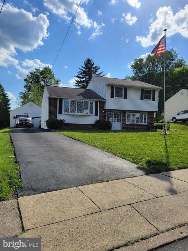 417 ROBIN RD, Hatboro, PA 19040