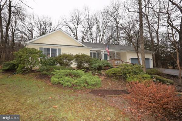 3234 LOCUST LN, Perkiomenville, PA 18074