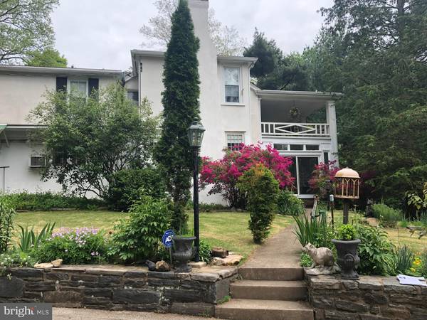 423 DOVE LAKE RD, Gladwyne, PA 19035