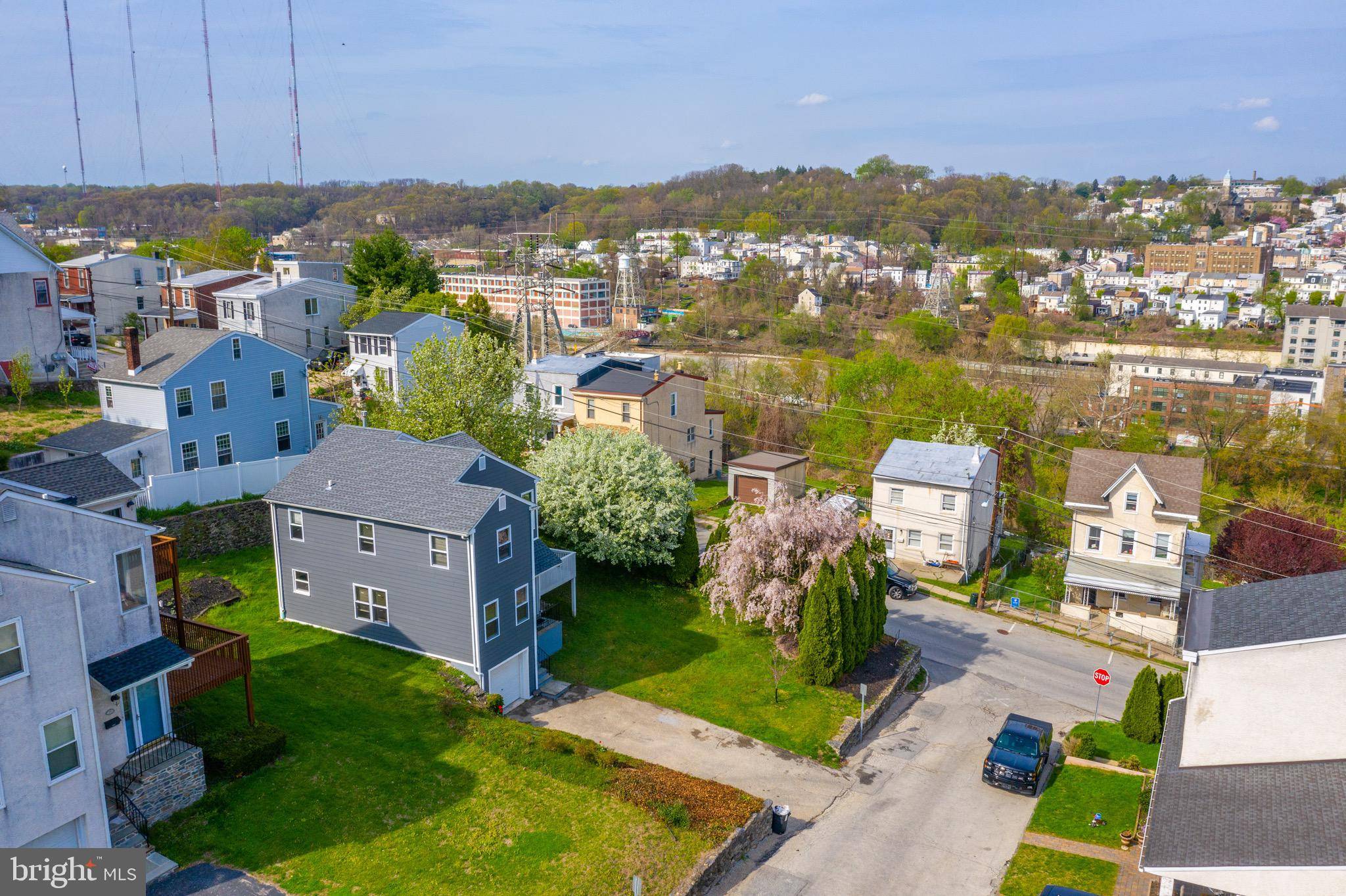 Bala Cynwyd, PA 19004,51 ROCKLAND AVE