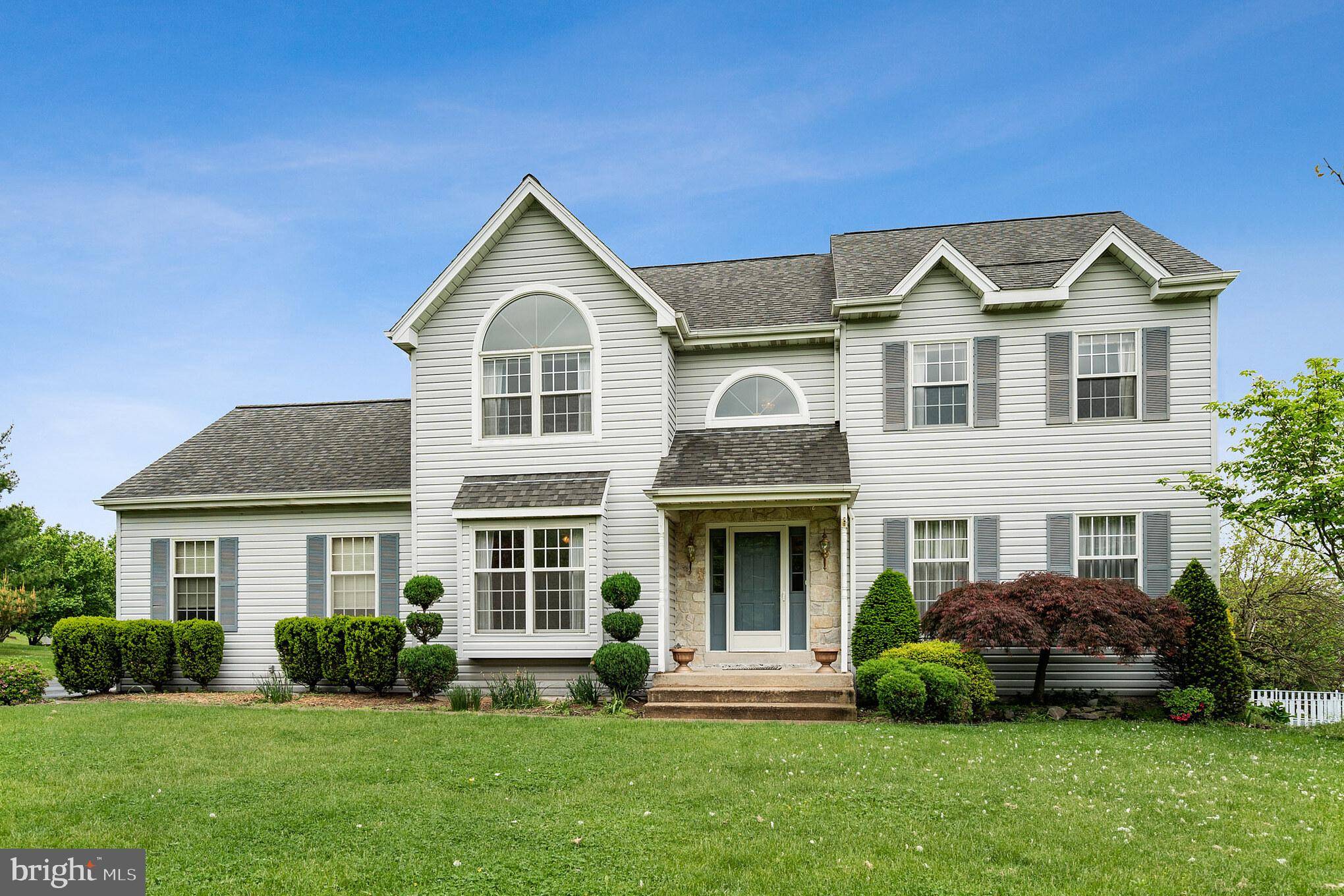 11 LISA MARIE LN, Collegeville, PA 19426