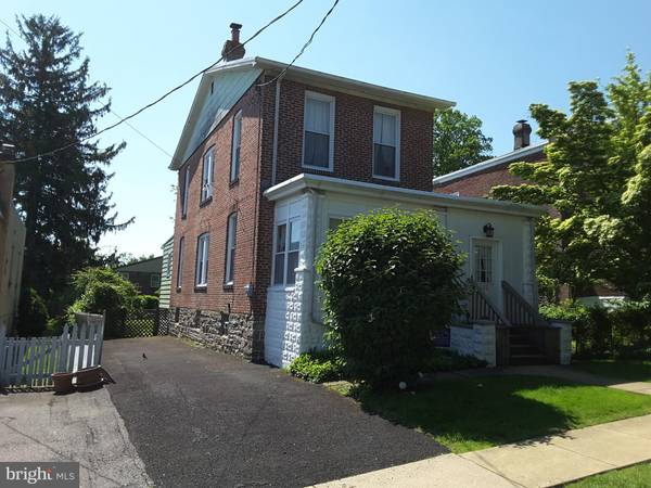 Jenkintown, PA 19046,122 BLAKE AVE