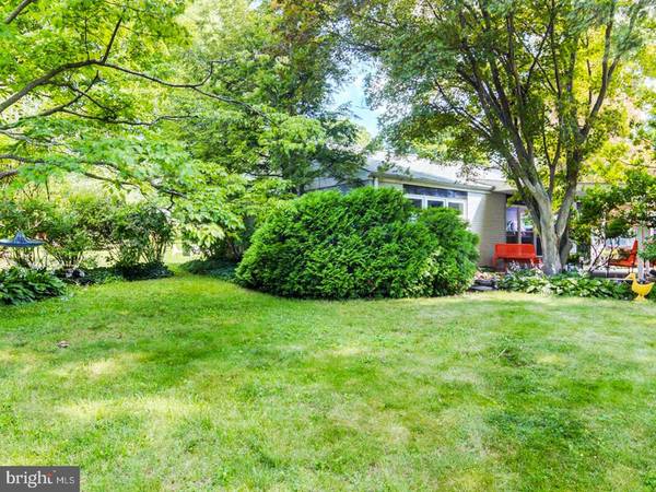 17 MILLCREEK RD, Plymouth Meeting, PA 19462