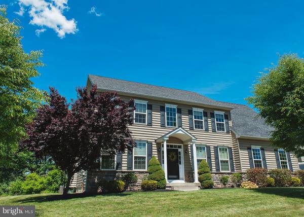 552 CHAMPIONSHIP DR, Harleysville, PA 19438