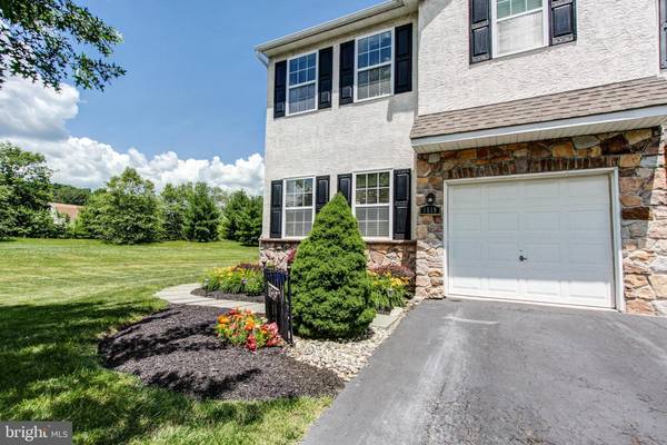 1519 LAURA LN, Pottstown, PA 19464