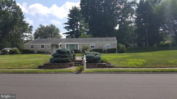 330 KEATS RD, Huntingdon Valley, PA 19006