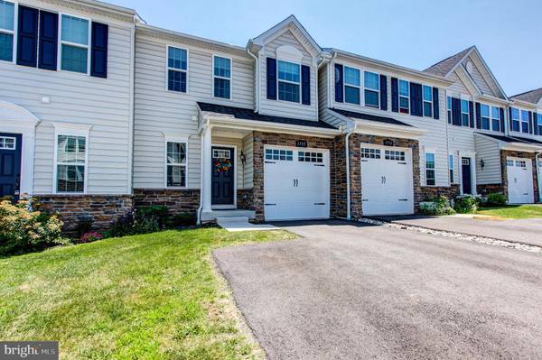 1755 LYDIA DR, Hatfield, PA 19440