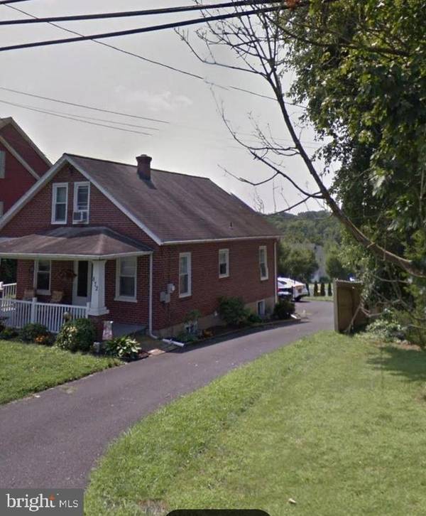 872 MAIN ST, Harleysville, PA 19438