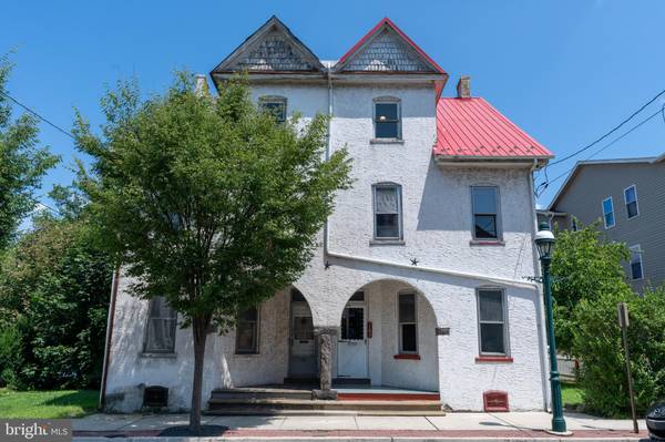 103 MAIN ST, East Greenville, PA 18041