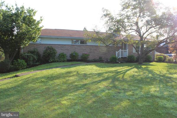 525 BUCHERT RD, Gilbertsville, PA 19525