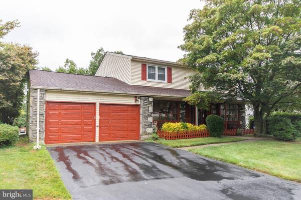 834 BARNSWALLOW LN, Huntingdon Valley, PA 19006