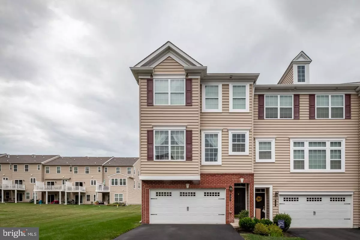 Telford, PA 18969,32 ROSY RIDGE CT