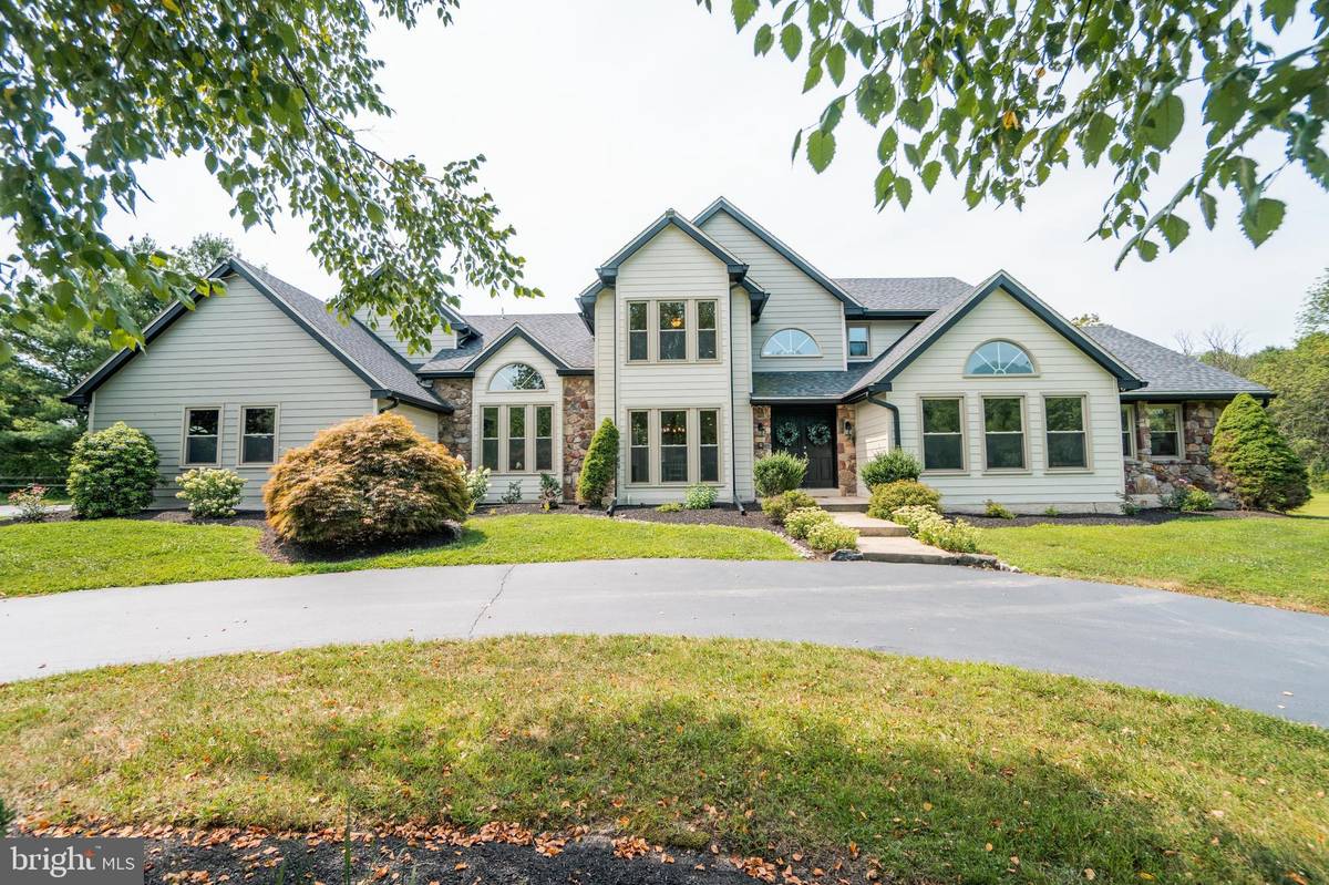 Schwenksville, PA 19473,802 TRISTEN WAY