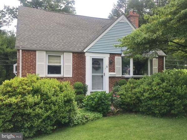 22 NEWINGTON DR, Hatboro, PA 19040