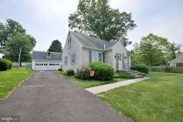 Rockledge, PA 19046,817 S CEDAR ST